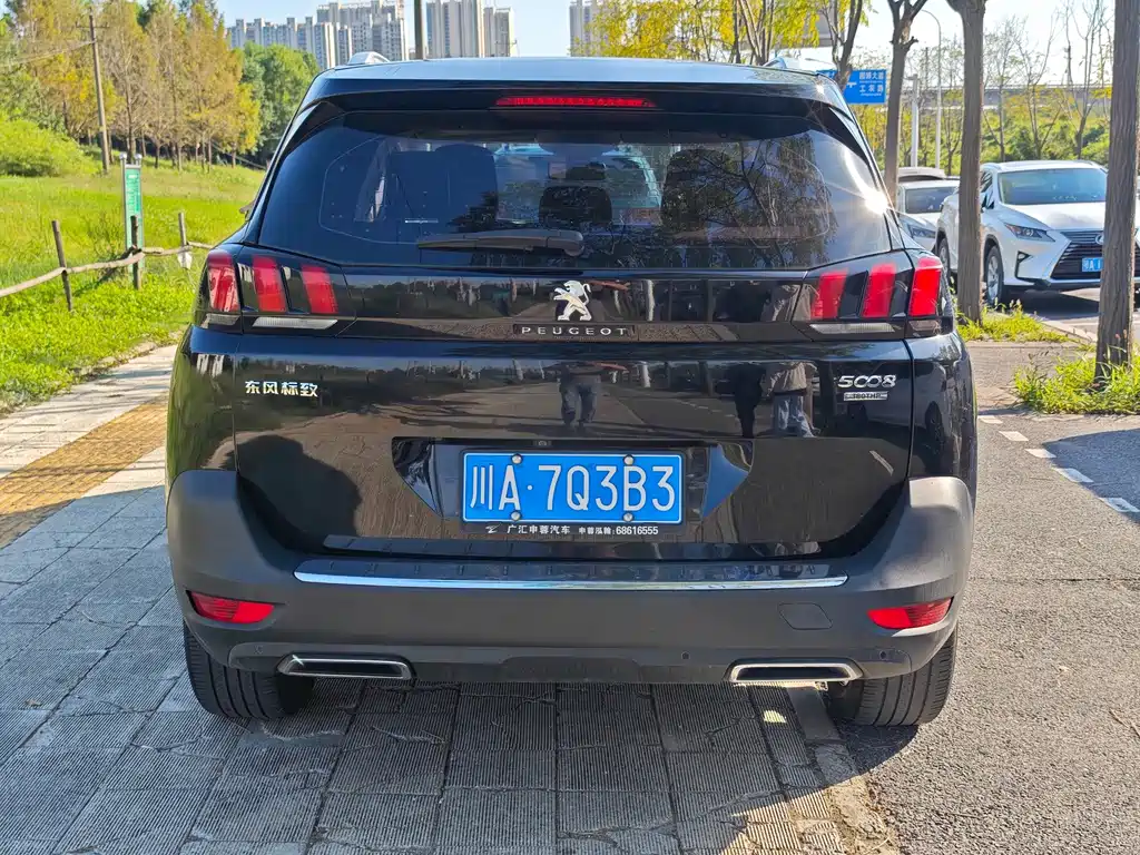 Peugeot 5008 — миниатюра 8