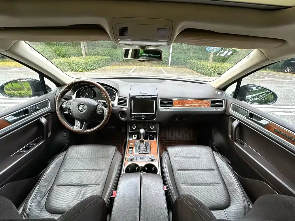 Volkswagen Touareg — миниатюра 4