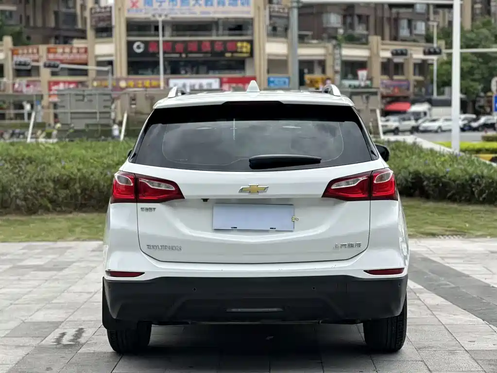 Chevrolet Equinox — миниатюра 4