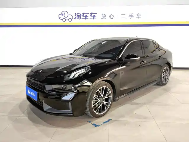 2022 Lynk & Co 03