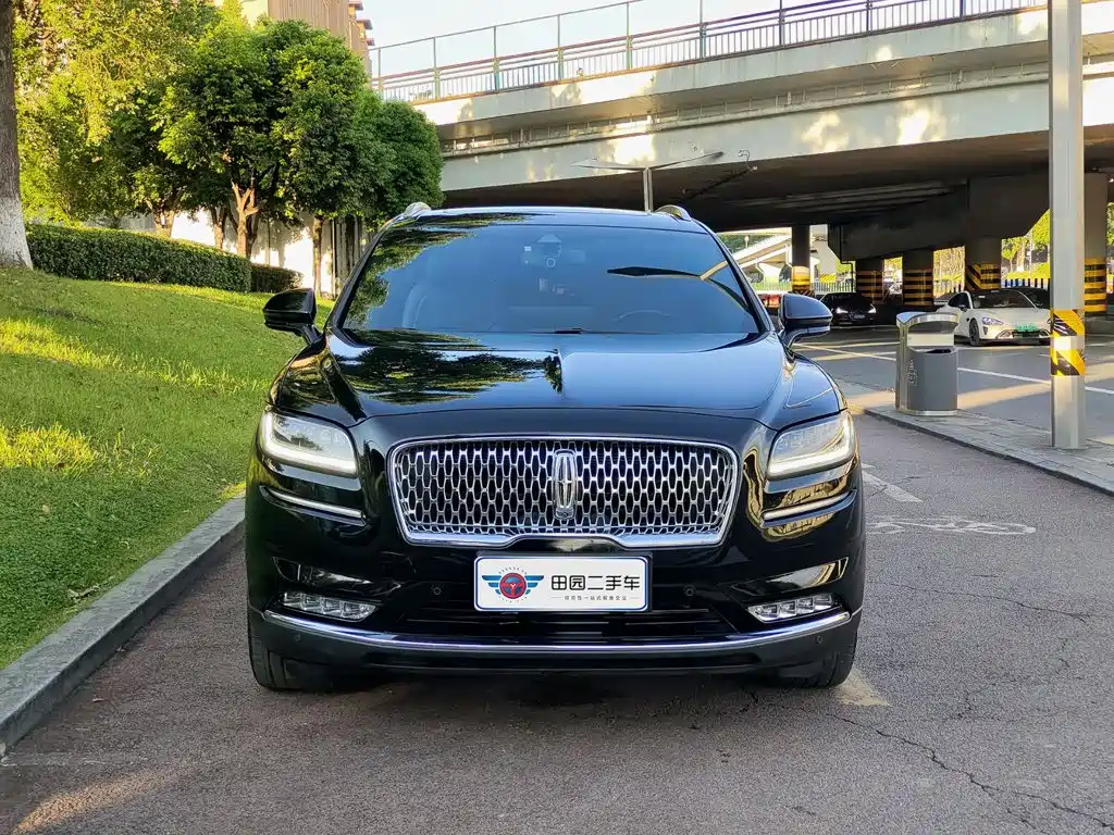 Lincoln Nautilus — миниатюра 2