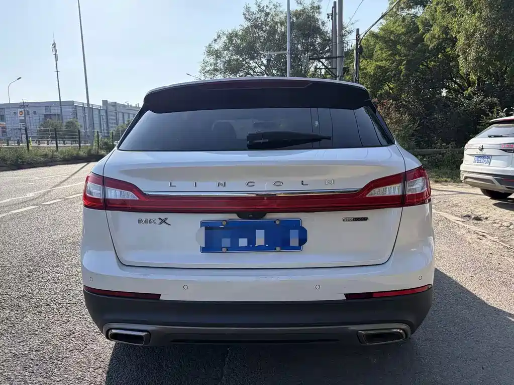 Lincoln MKX — миниатюра 5