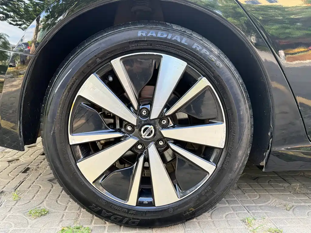 Nissan Teana — миниатюра 13