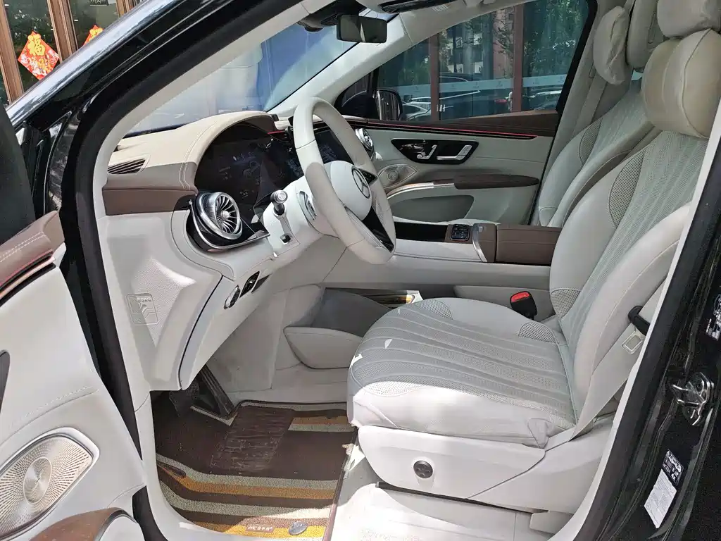 Mercedes-Benz EQS SUV 2023 450 4MATIC Luxury