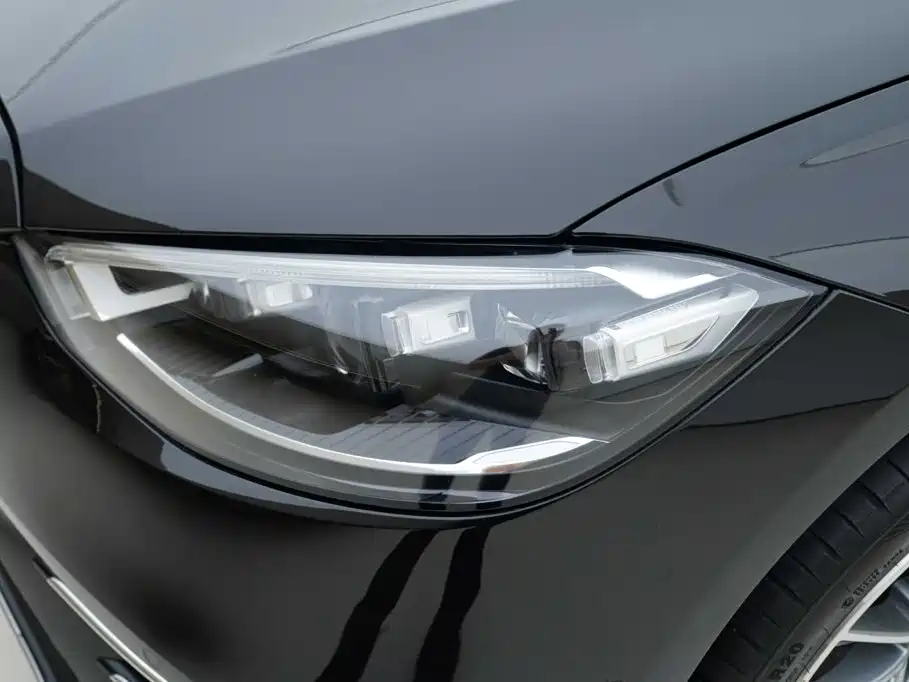 Mercedes-Benz S-Class — миниатюра 12