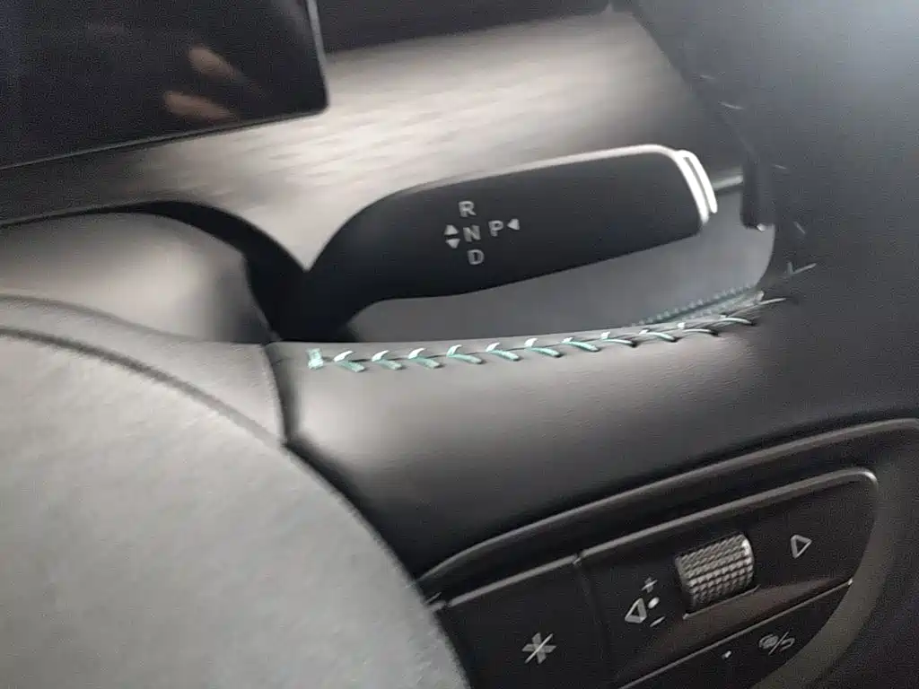 BYD Seal 05 DM-i — миниатюра 14