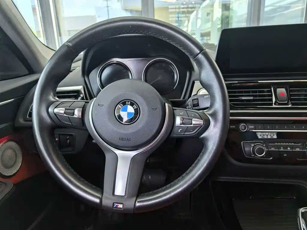 BMW 1 Series — миниатюра 11