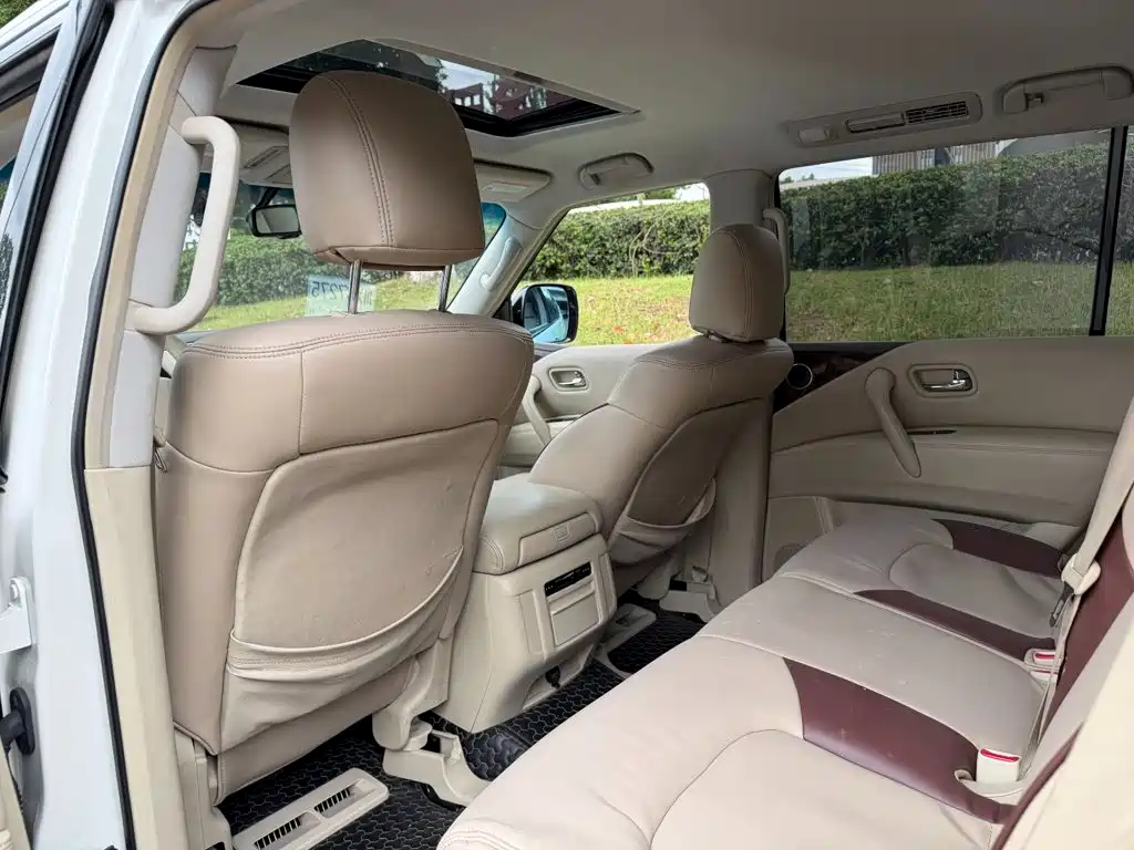 Nissan Patrol — миниатюра 11