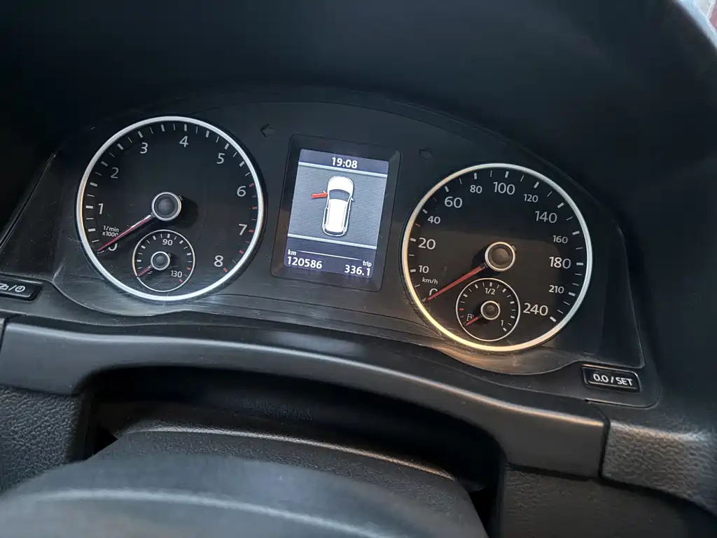 Volkswagen Tiguan — миниатюра 6