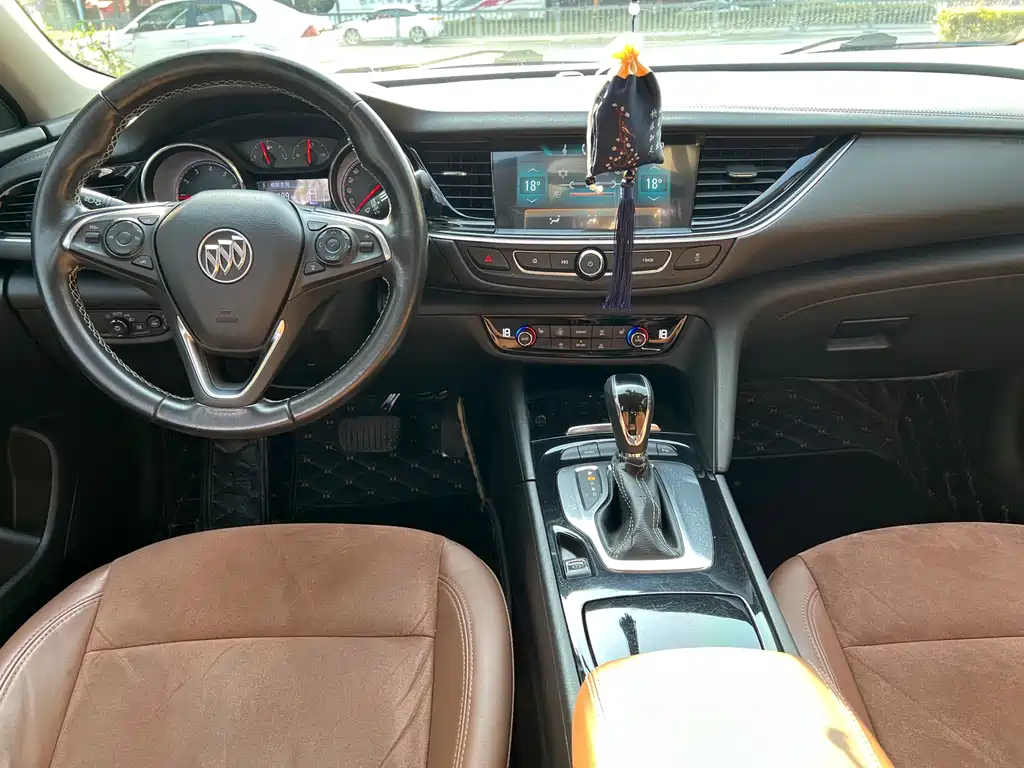 Buick Regal — миниатюра 11
