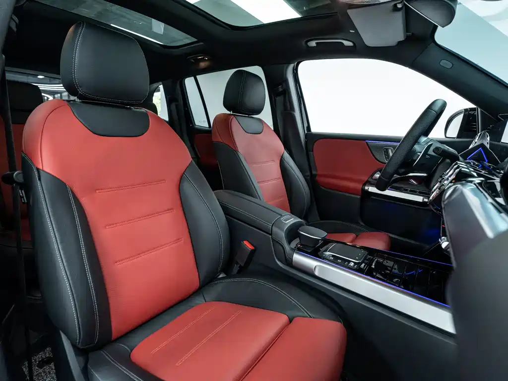 MERCEDES-BENZ GLB AMG