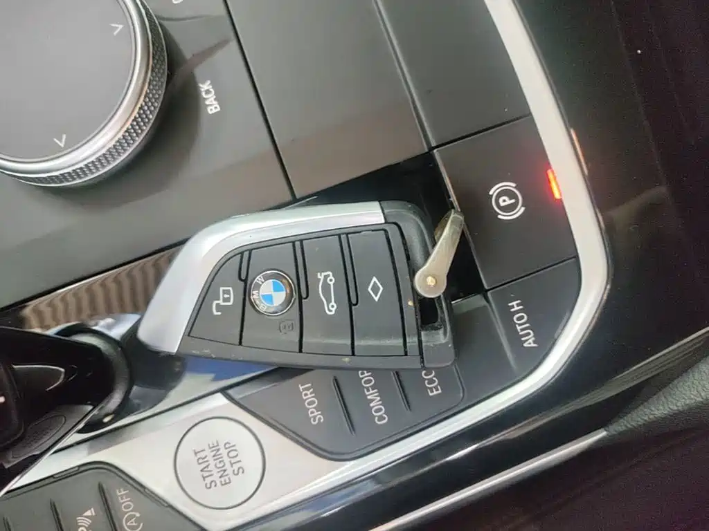 BMW 3 Series — миниатюра 9
