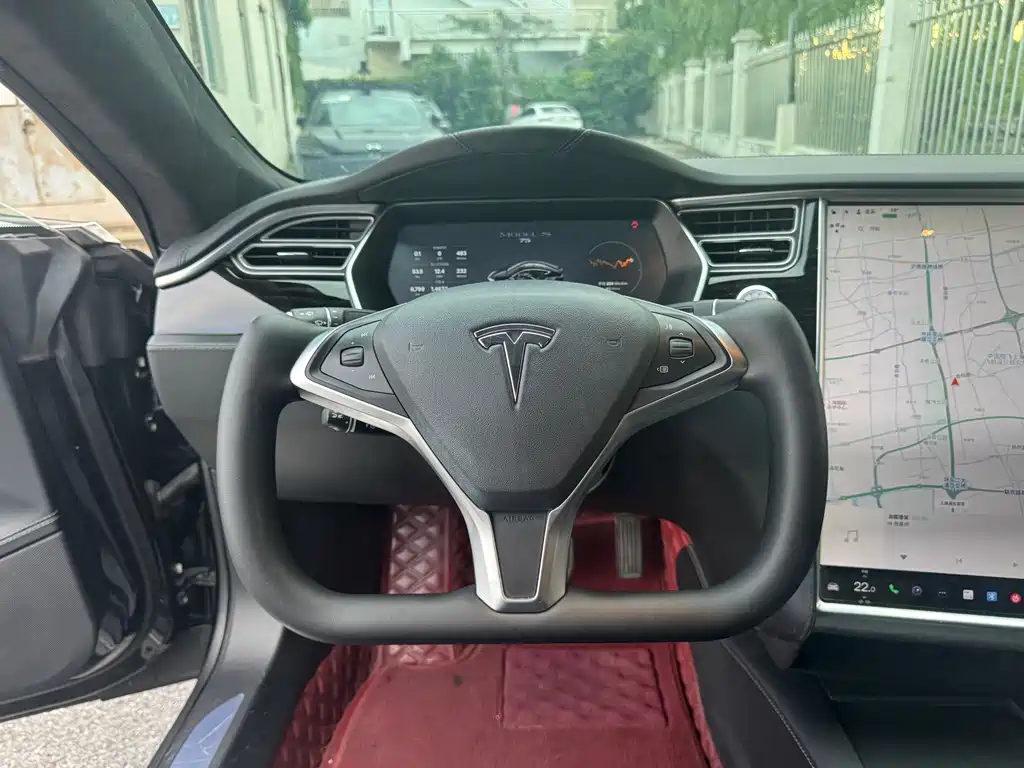 Tesla Model S — фотографии объявления, Фото 12