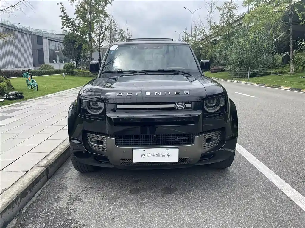 Land Rover Defender — миниатюра 4