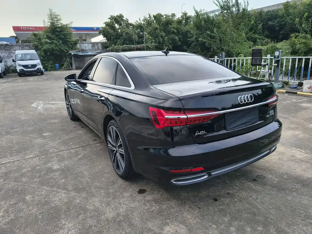 Audi A6L — миниатюра 7
