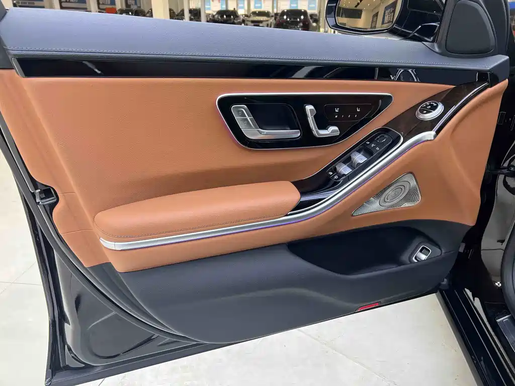 MERCEDES-BENZ S CLASS