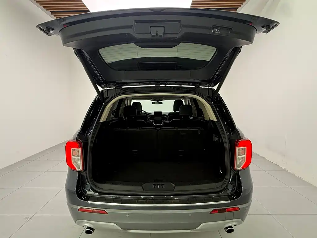 Ford Explorer — миниатюра 20