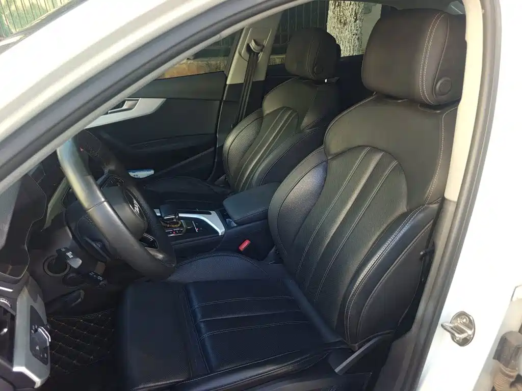 Audi A4L — миниатюра 8