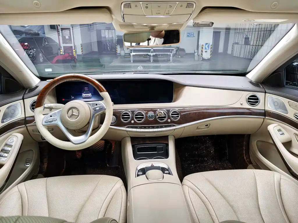 Mercedes-Benz S-Class — миниатюра 6