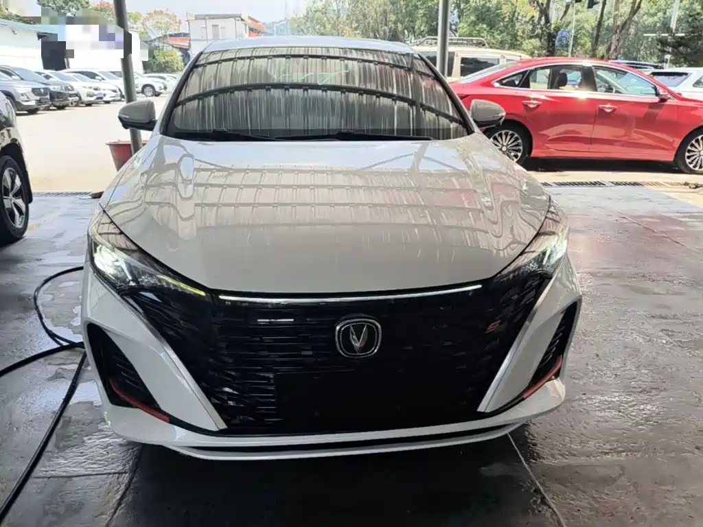 Changan Eado — миниатюра 3