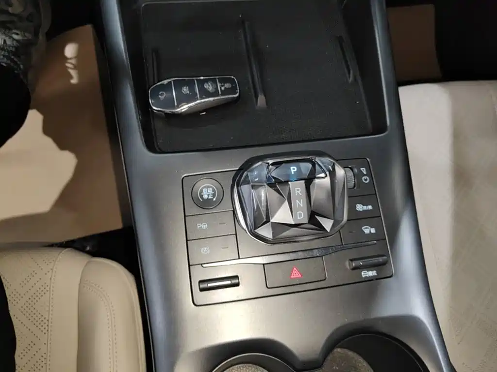 BYD Qin PLUS — миниатюра 14