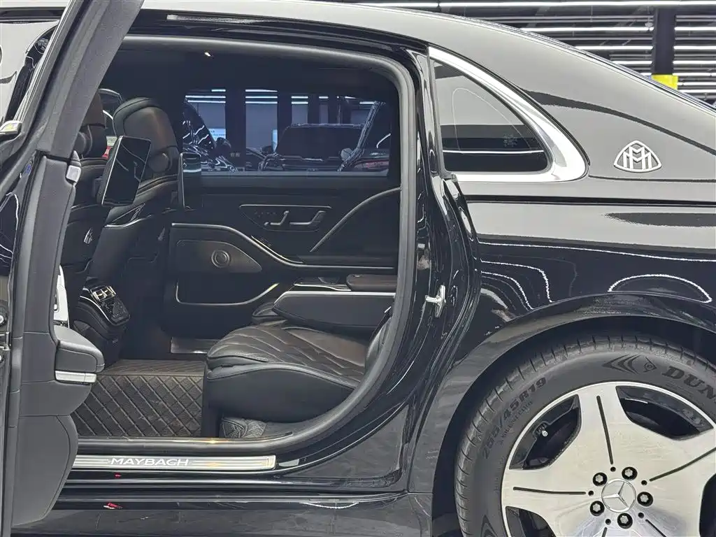 MERCEDES-BENZ MAYBACH S CLASS