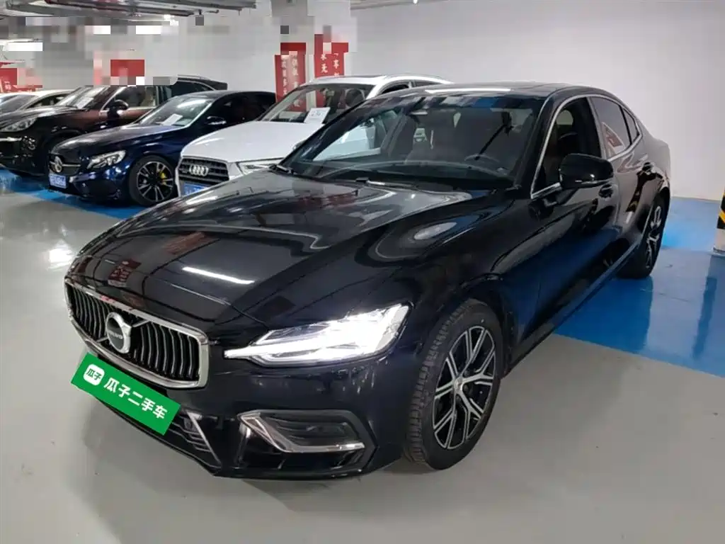 Volvo S60 2024