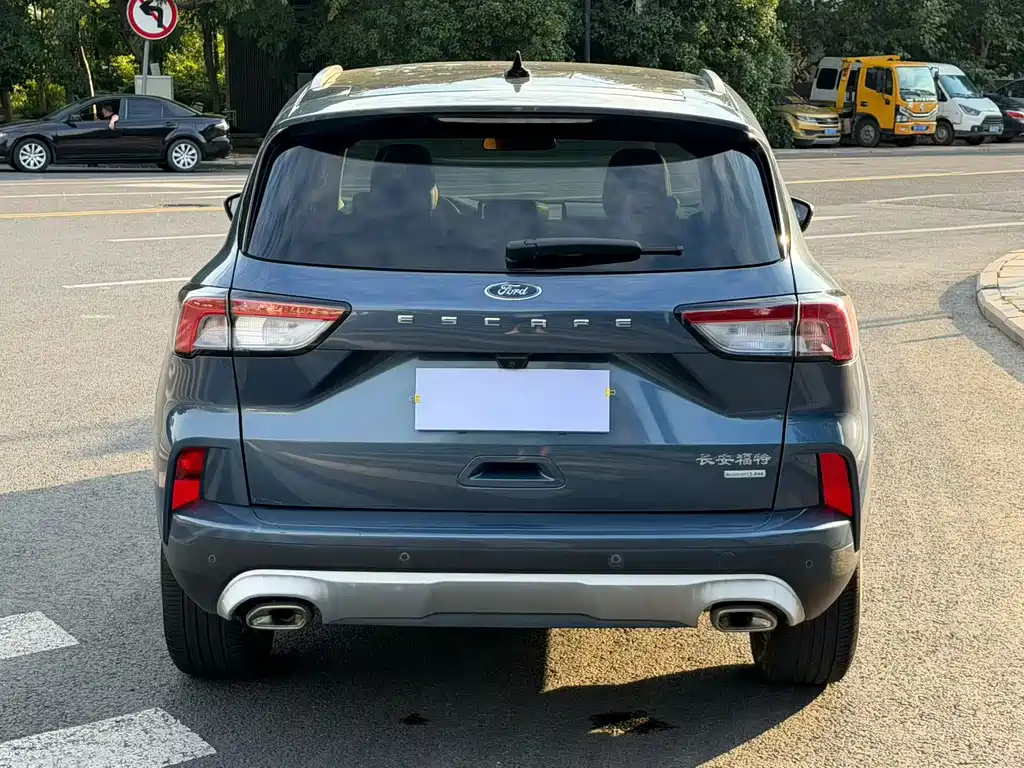Ford Escape — миниатюра 4