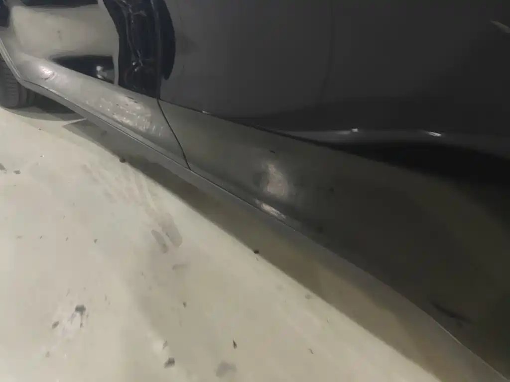Tesla Model Y — миниатюра 22