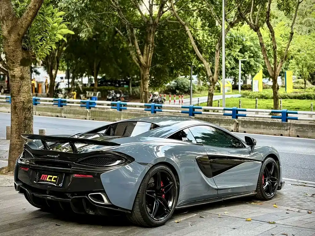 McLaren 570 — миниатюра 7