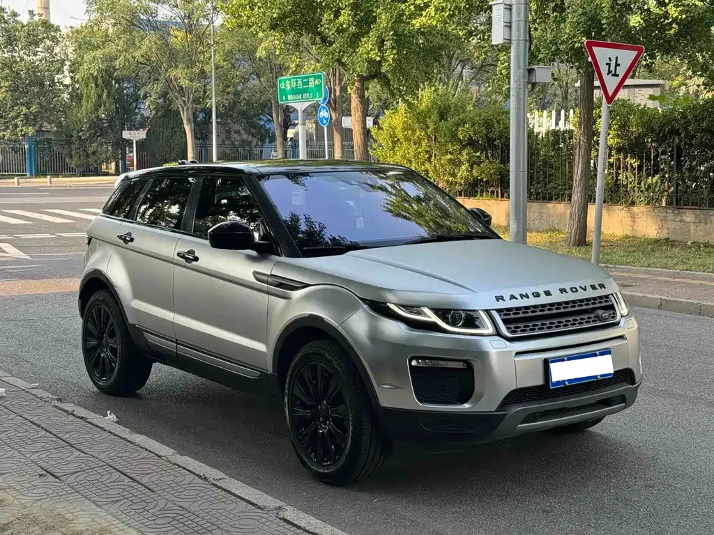 Land Rover Evoque — миниатюра 4