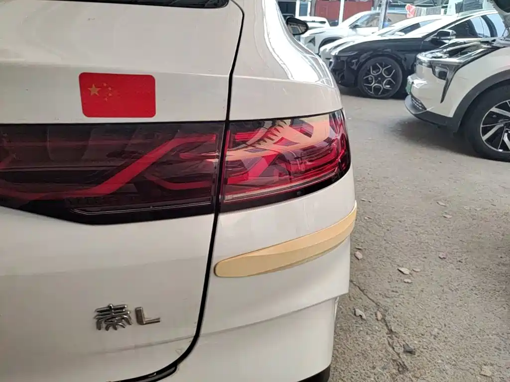 BYD Qin L — миниатюра 8