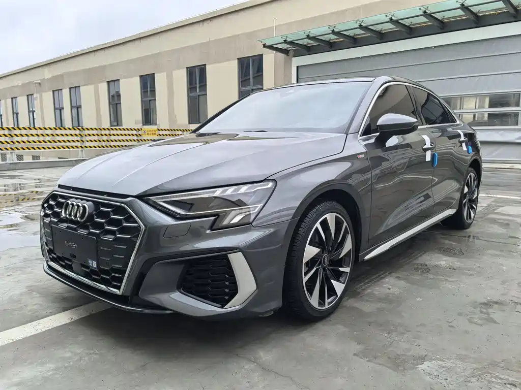 Audi A3 2023 Facelift A3L Limousine 35 TFSI Fashion Sport Type