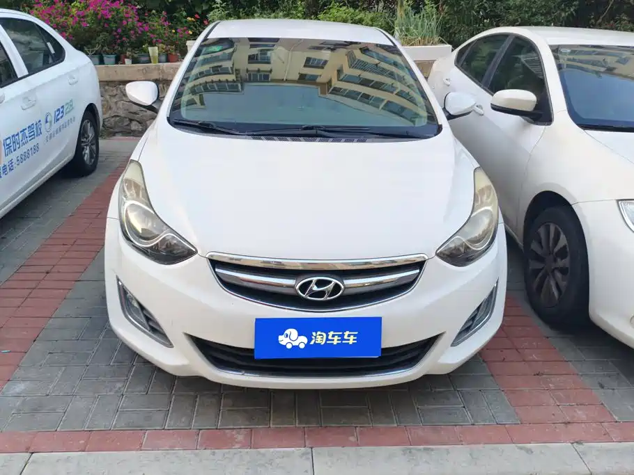 Hyundai Elantra Langdong — миниатюра 2