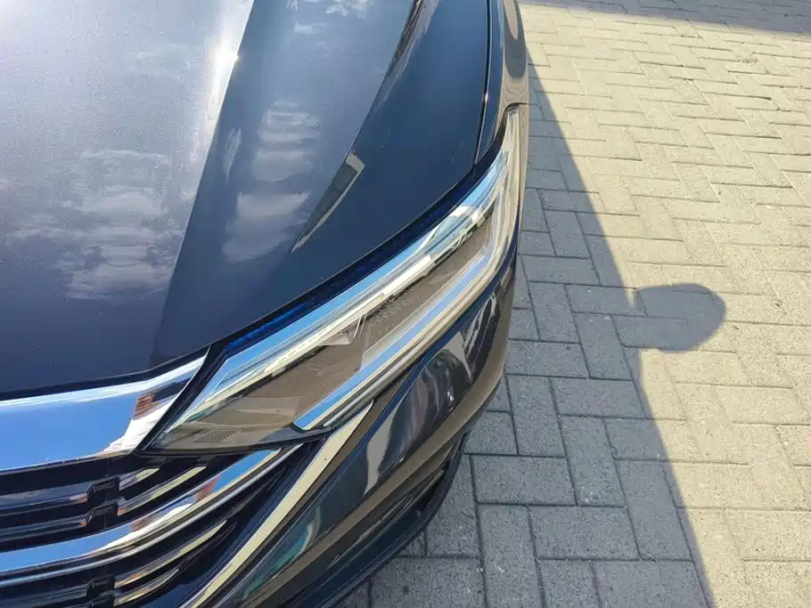 Volkswagen Sagitar — миниатюра 5