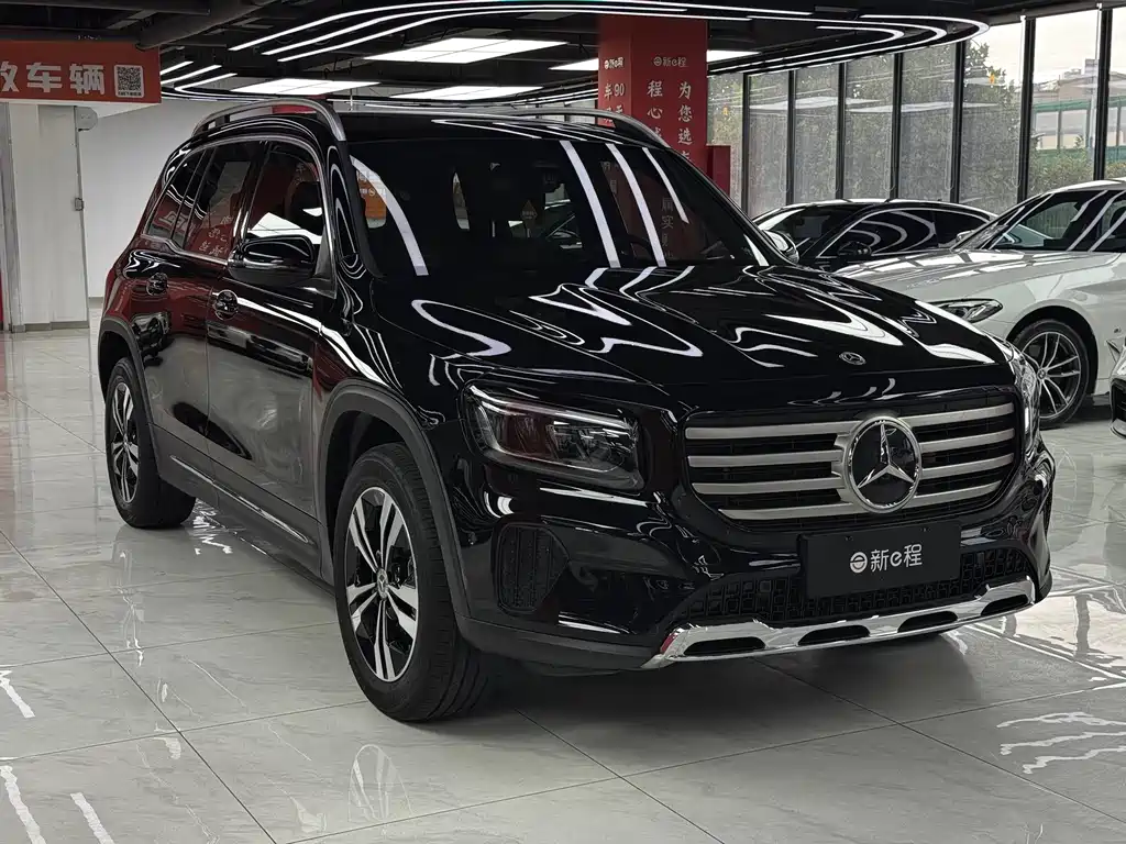 Mercedes-Benz GLB — миниатюра 3