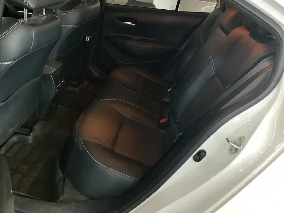 Toyota Corolla — миниатюра 11