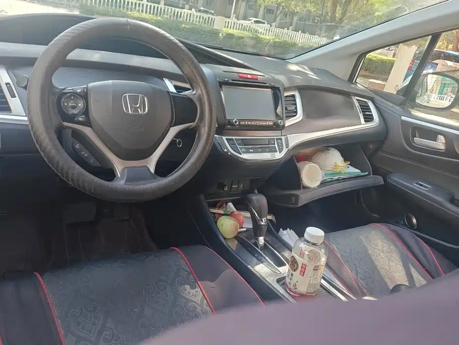 Honda Jade — миниатюра 12