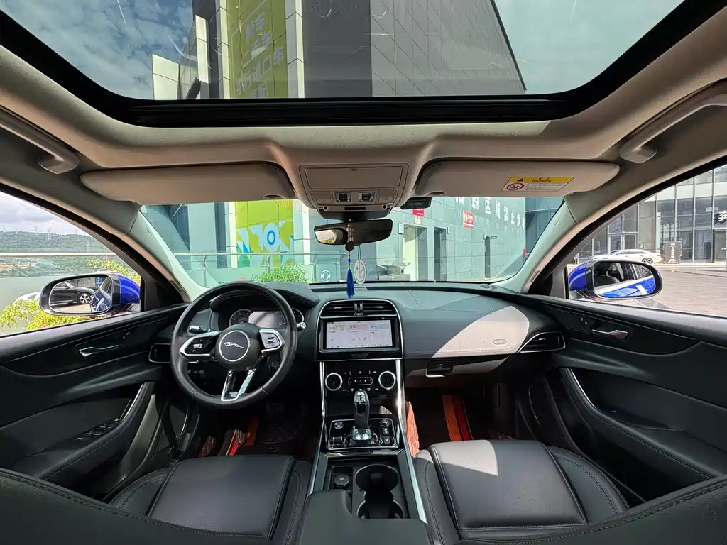 Jaguar XEL — миниатюра 24