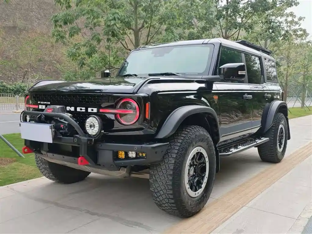 Ford Bronco 2024