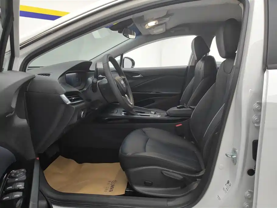 BUICK SLIGHTLY BLUE 6