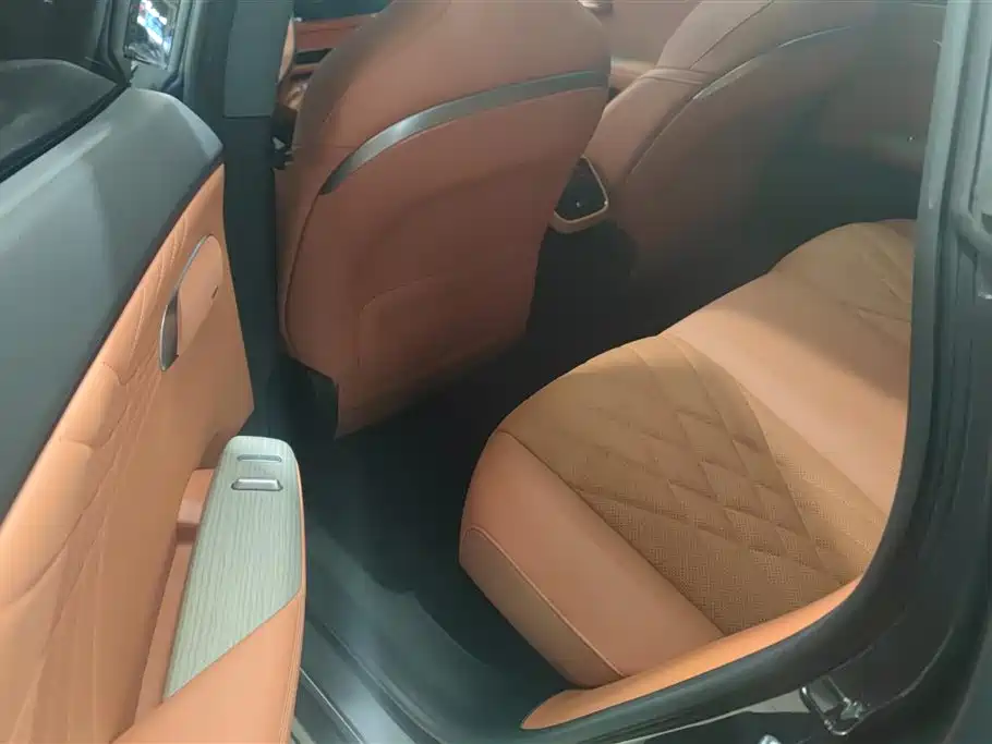 Changan Deepal DARK BLUE S07