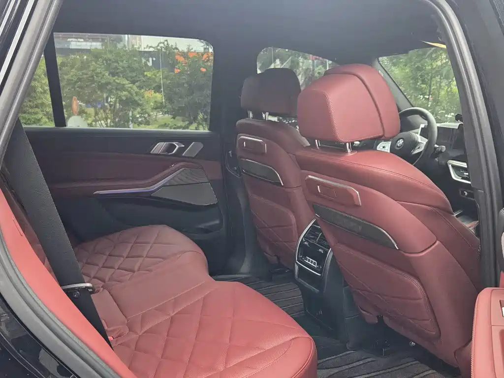 BMW X5 2026 xDrive 40Li M Sport