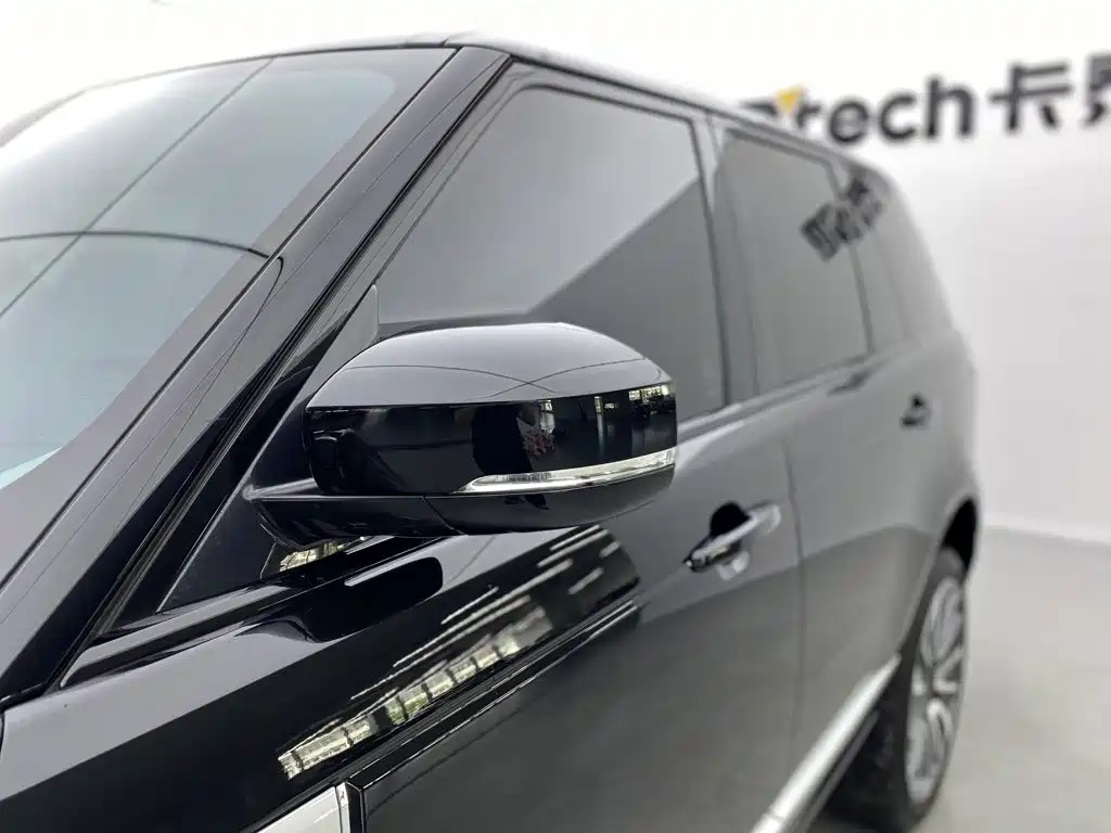 Land Rover Range Rover — миниатюра 13