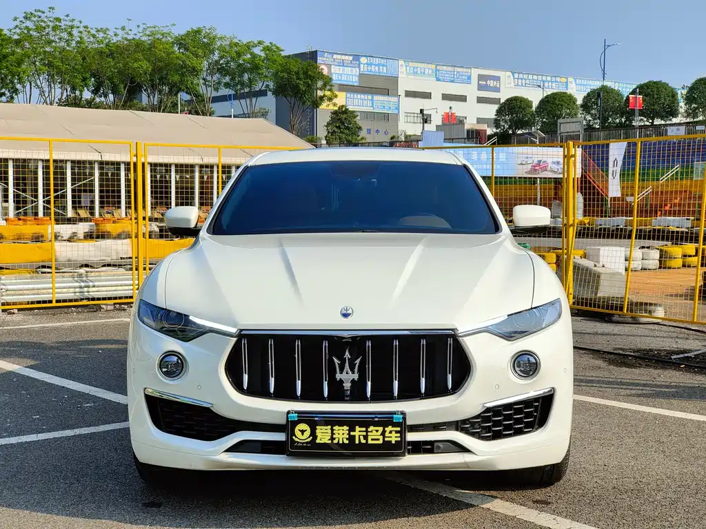 MASERATI LEVANTE