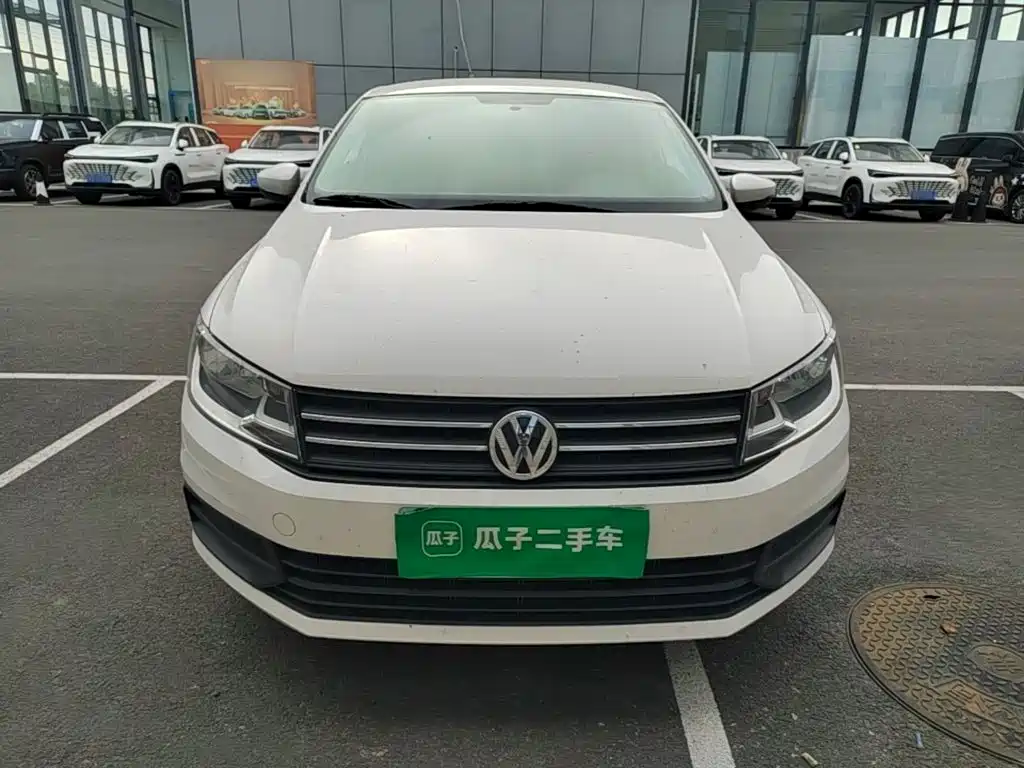 Volkswagen Santana — миниатюра 3