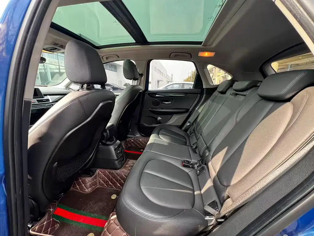 BMW 2 SERIES STATION WAGON