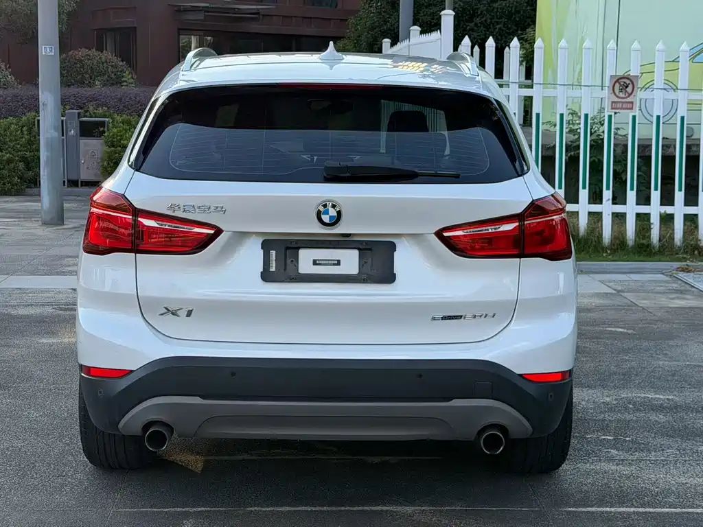 BMW X1 — миниатюра 7