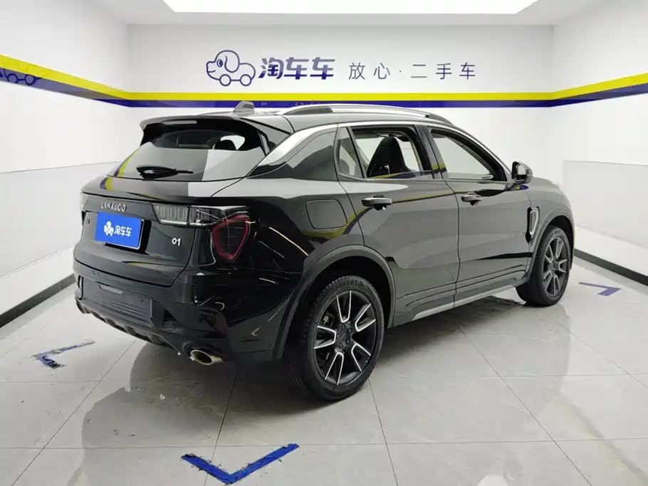 Lynk & Co 01 — миниатюра 3