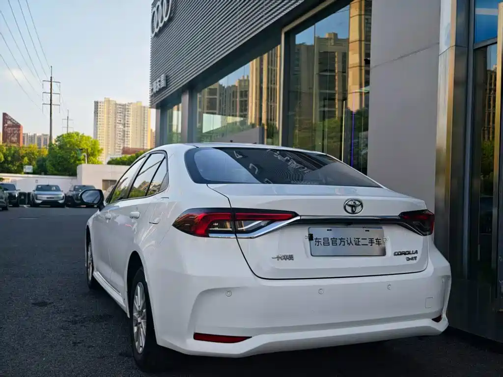 Toyota Corolla — миниатюра 2